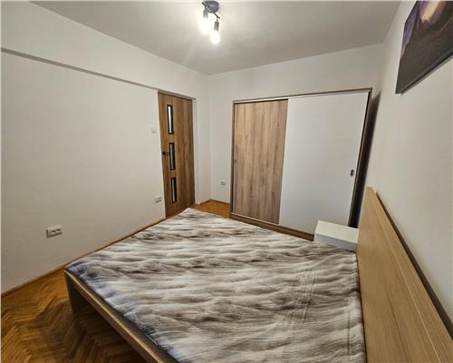 Apartament 2 camere cu balcon Cl Dumbravii