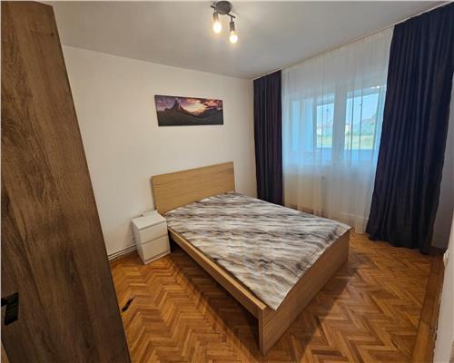 Apartament 2 camere cu balcon Cl Dumbravii