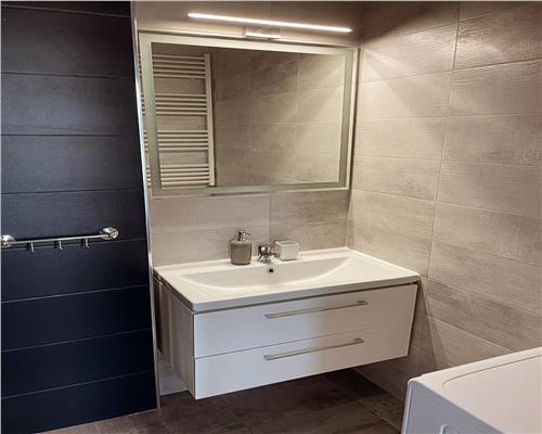 Apartament 60 mpu cy 2 camere balcon parcare zona Dedeman