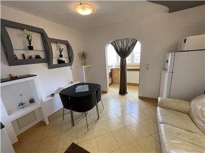 Apartament cochet cu 2 camere si dining pe Calea Dumbravii -Cec Bank