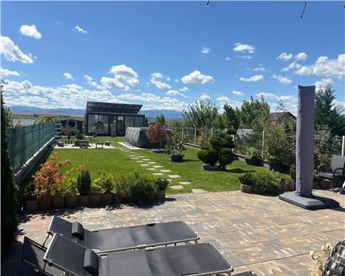 Casa moderna 4 camere teren 540 mp Sura