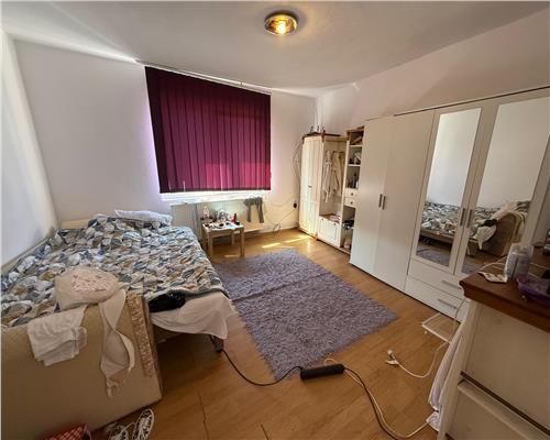 Casa individuala cu 2 camere si 495 mp teren in Sura Mare