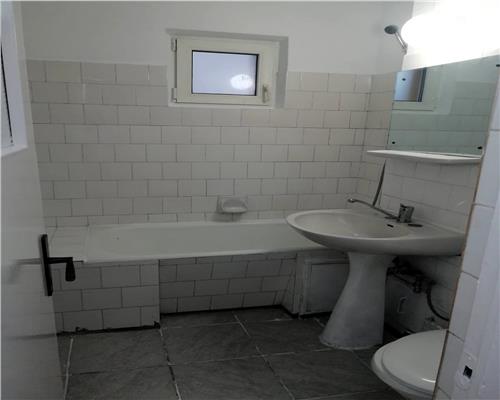 Apartament 3 camere 2 balcoane in cartierul Valea Aurie