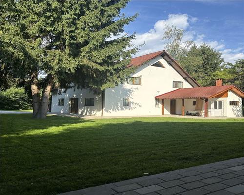 Casa de vacanta vs Afacere la cheie Valea Avrigului