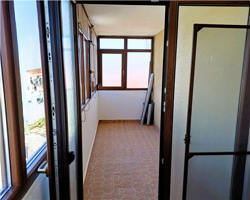 Apartament 3 Camere Decomandat zona Pictor Brana