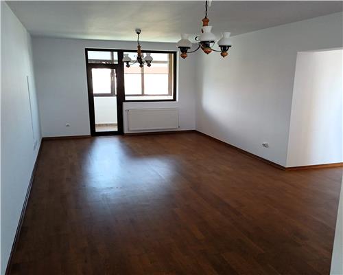 Apartament 3 Camere Decomandat zona Pictor Brana