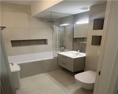Apartament cu 2 camere 2 bai zona Calea Dumbravii