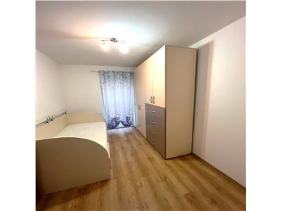 Casa utilata 4 camere 2 bai curte si parcare in zona Turnisor