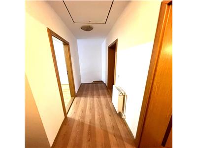 Casa utilata 4 camere 2 bai curte si parcare in zona Turnisor
