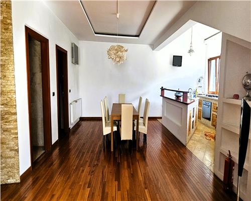 Casa Individuala Eleganta cu 5 Camere Terasa si Gradina in Selimbar