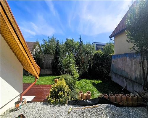 Casa Individuala Eleganta cu 5 Camere Terasa si Gradina in Selimbar