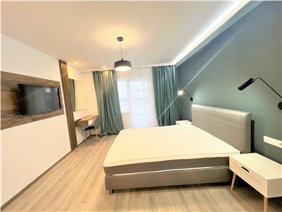 Pethouse de lux 4 camere 2 bai 2 terase si parcare in zona Centrala