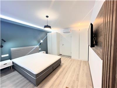 Pethouse de lux 4 camere 2 bai 2 terase si parcare in zona Centrala