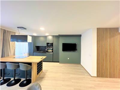 Pethouse de lux 4 camere 2 bai 2 terase si parcare in zona Centrala
