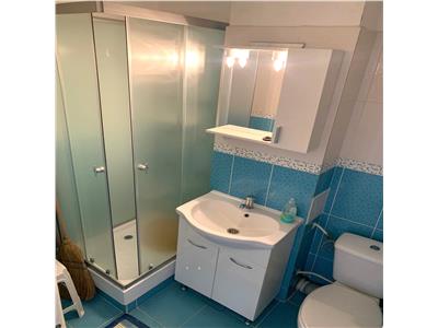 Apartament cu 2 camere si balcon in  zona Rahovei