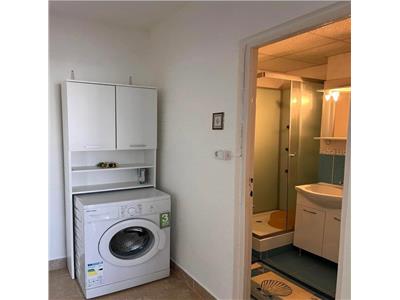 Apartament cu 2 camere si balcon in  zona Rahovei