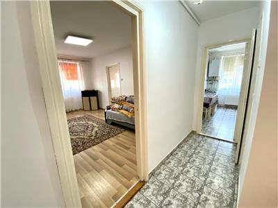 Apartament parter inalt cu 2 camere in zona Milea