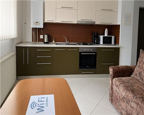 Apartament 3 camere strand 65 mp utili  parter
