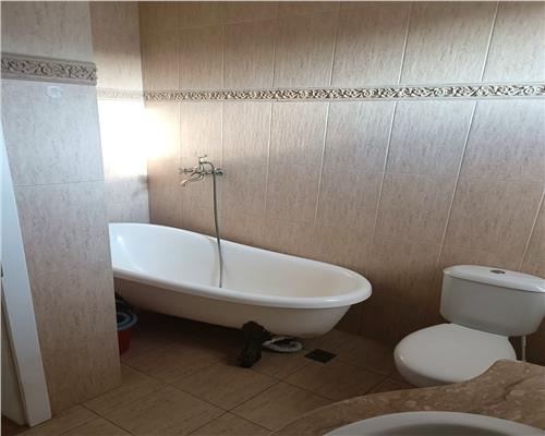 Apartament modern 63 mp utili cu balcon in zona Calea Dumbravii