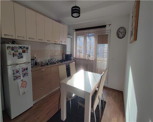 Apartament 2 camere cu balcon Calea Surii Mici
