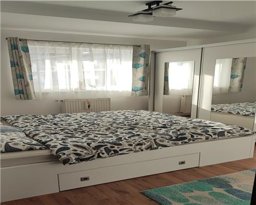 Apartament 2 camere cu balcon Calea Surii Mici