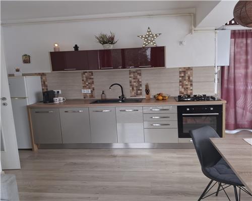 Apartament modern 3 camere 2 balcoane si parcare privata pe Dna Stanca