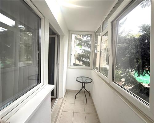 Apartament etajul 1 cu 3 camere balcon la Cec pe Calea Dumbravii