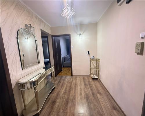 Apartament etajul 1 cu 3 camere balcon la Cec pe Calea Dumbravii
