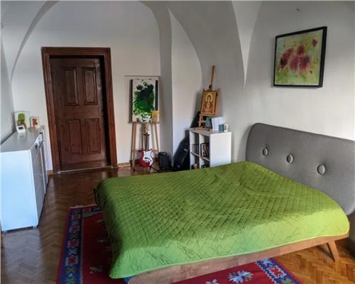 Apartament de lux 3 camere Centru