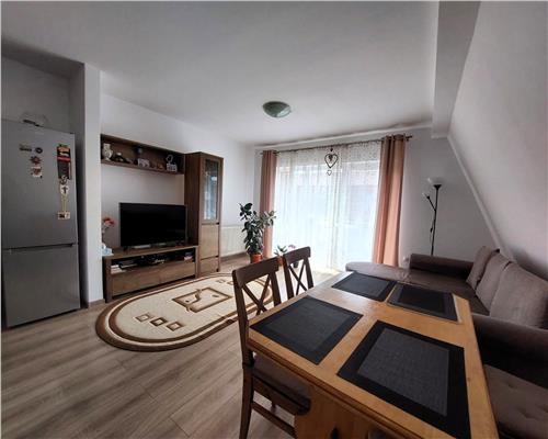Apartament 2 camere decomandat loc parcare zona Lacul lui Binder