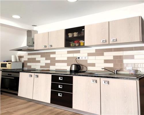Apartament 2 camere decomandat loc parcare zona Lacul lui Binder