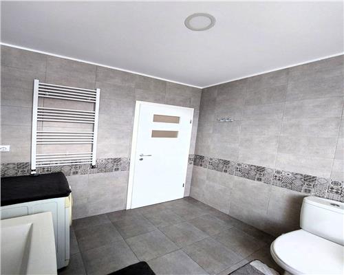 Apartament 2 camere decomandat loc parcare zona Lacul lui Binder
