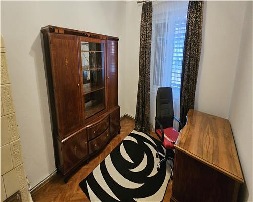 Apartament 3 camere decomandat 110mp la casa zona Ultracentral
