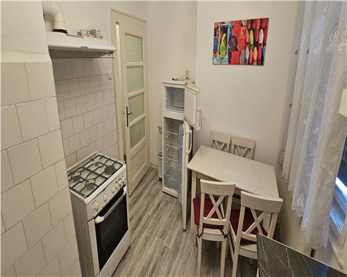 Apartament 3 camere decomandat 110mp la casa zona Ultracentral