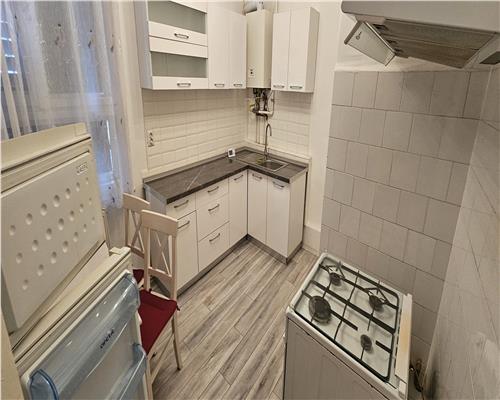 Apartament 3 camere decomandat 110mp la casa zona Ultracentral