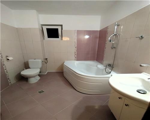 Apartament 2 camere decomandat 60mp zona Turnisor