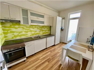 Apartament cu 2 camere 2 balcoane si parcare privata in Turnisor