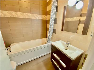 Apartament cu 2 camere 2 balcoane si parcare privata in Turnisor
