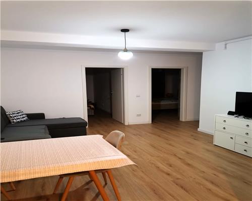 Apartament 3 camere 2 balcoane loc parcare 56mp zona Calea Surii Mici