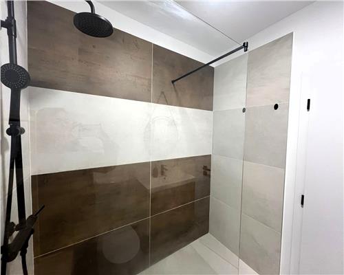 Apartament nou 65mp decomandat 3 camere zona Selimbar