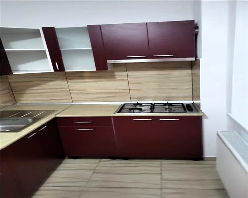 Apartament la Casa 80mp Renovat Recent in zona Compa