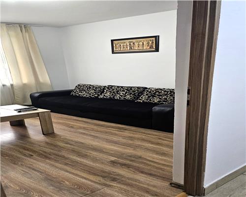 Apartament 2 camere decomandat 47mp zona CEC