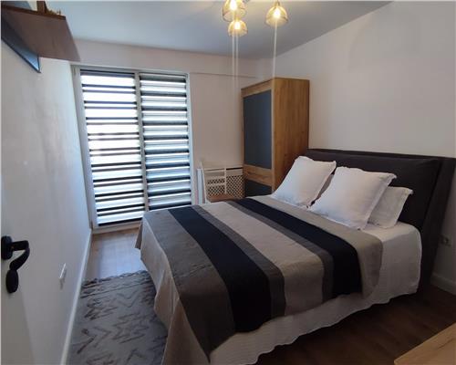 Penthouse 3 camere 2 bai parcare privata si terasa in Arhitectilor