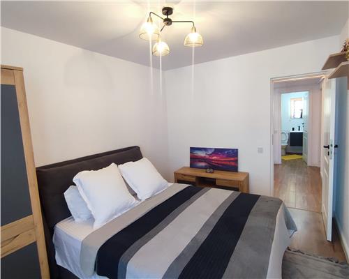Penthouse 3 camere 2 bai parcare privata si terasa in Arhitectilor