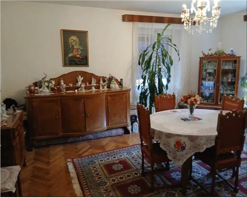 Apartament Calea Dumbravii 113 mp curte si pod mansardabil 150 mp