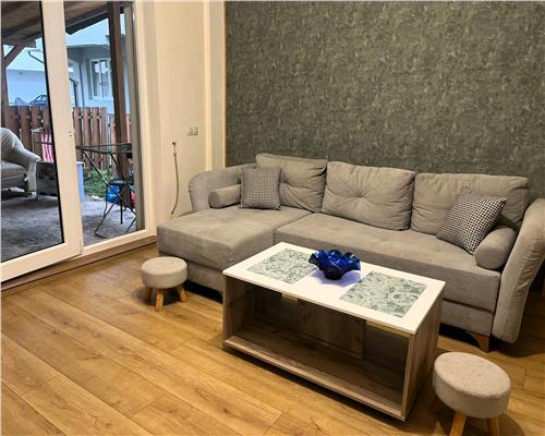 Apartament 3 camere cu terasa si curte privata zona Triajului
