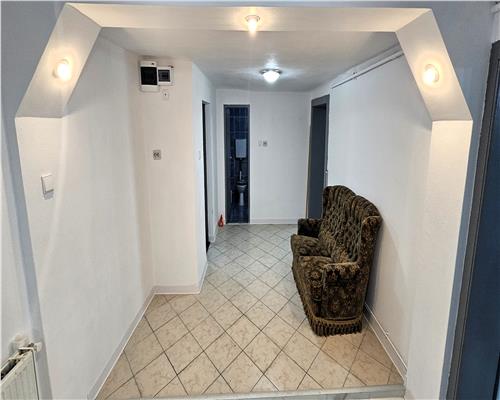 Apartament 2 camere 70mp cu terasa pivnita si depozit Selimbar