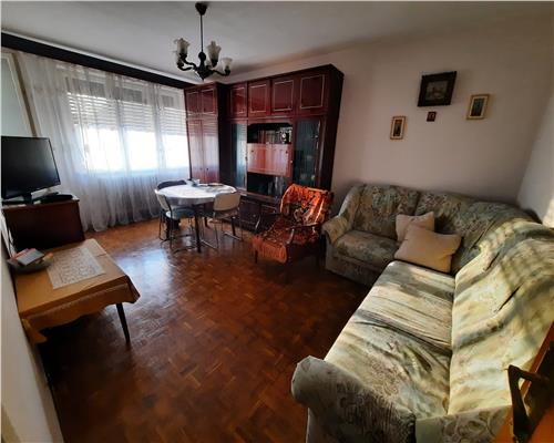 Apartament 3 camere Strand 60 mp