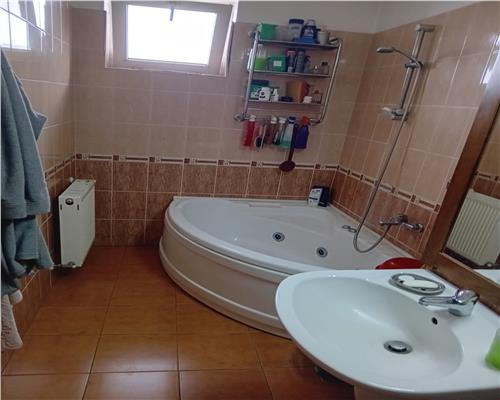 Apartament 3 camere cu balcon Calea Dumbravii  62 mp utili