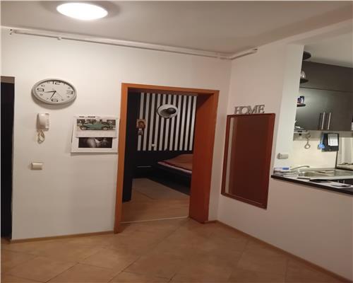Apartament 3 camere cu balcon Calea Dumbravii  62 mp utili